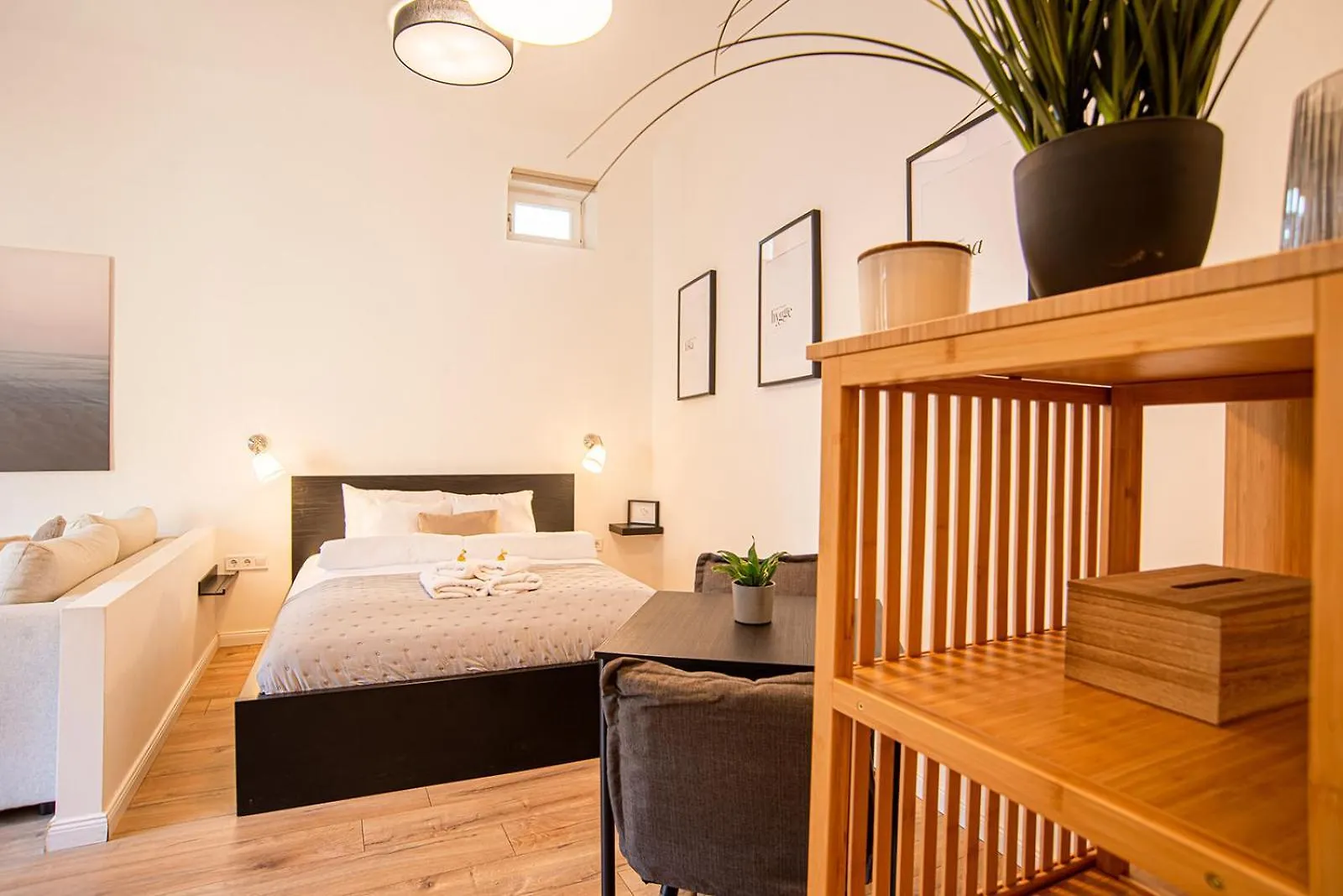 Tas Vas - Charming Apartments In Budapest