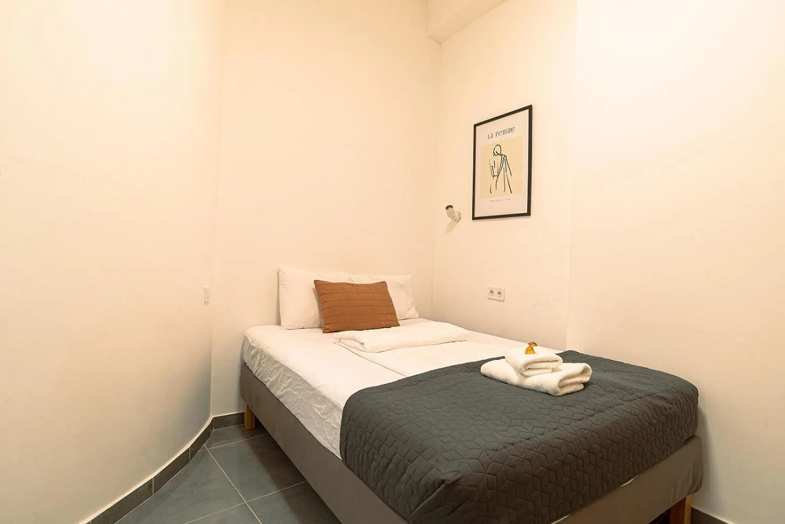 Tas Vas - Charming Apartments In Budapest