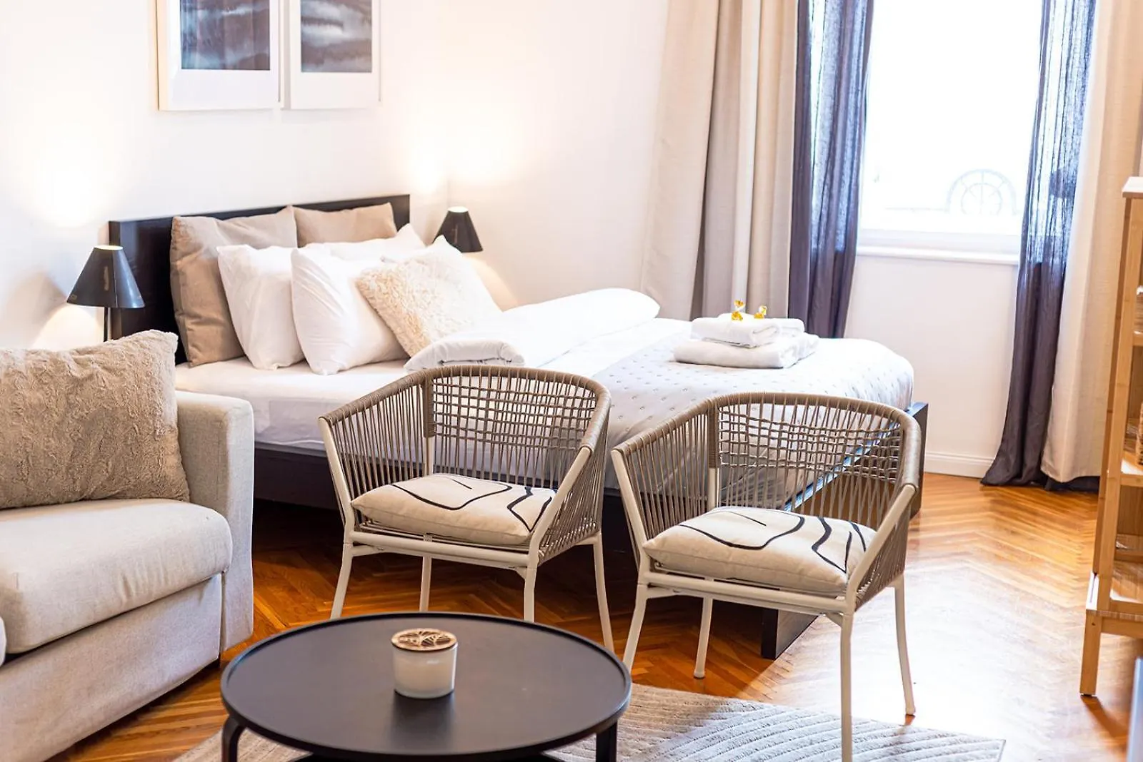 Tas Vas - Charming Apartments In Budapest